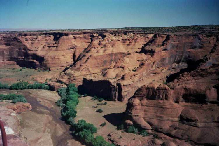 USA_1990-05-16 00-00-01_R03F25